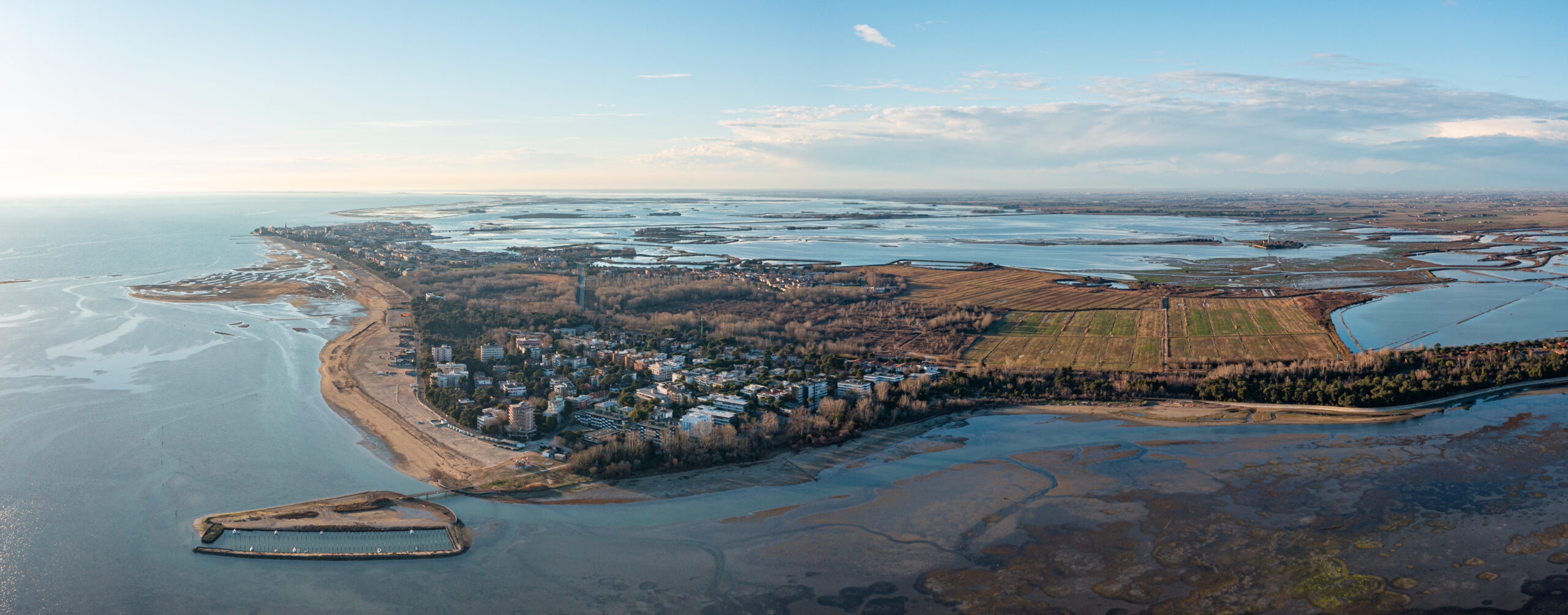 Vista aerea della regione Friuli-Venezia Giulia